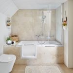 Dusche und Badewanne perfekt kombiniert