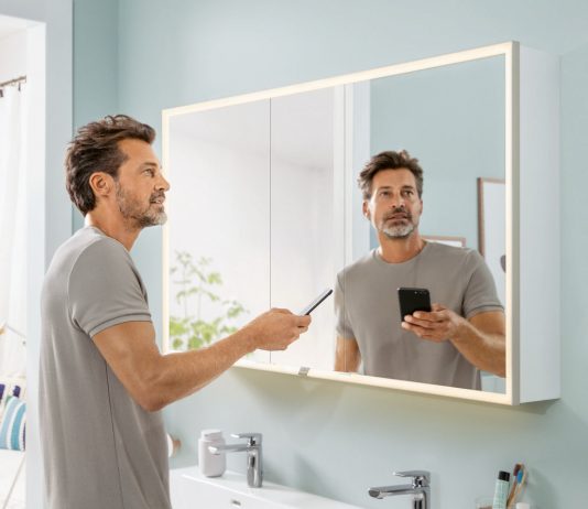 Smartes Licht im Badezimmer