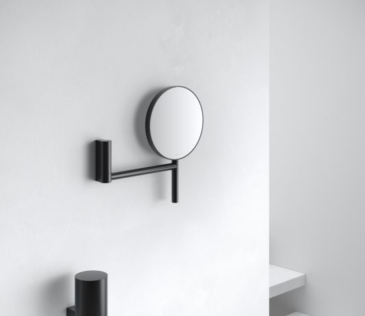 Kraftvolle Akzente mit schwarz matter Badausstattung