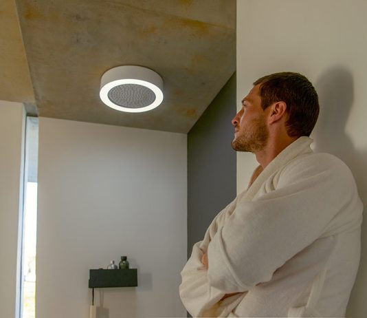 Duschleuchte – Perfekte Symbiose von Wasser und Licht Duschleuchte von KEUCO Aufmacher