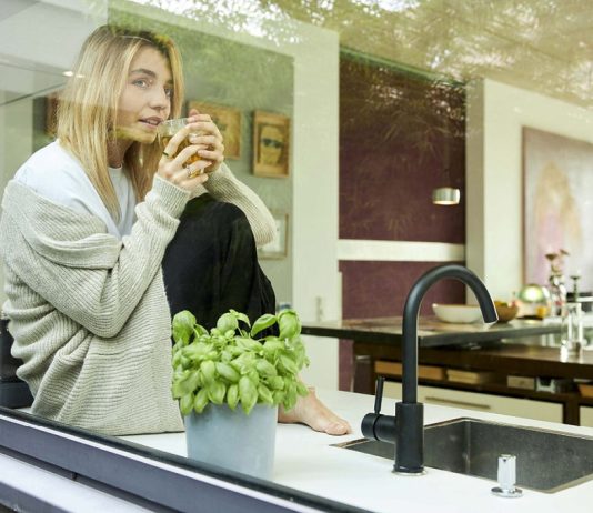 Trinkwasser muss kalt fließen! Trinkwasser_Trinkwasserhygiene_VIEGA_Aufm_BAD.up!