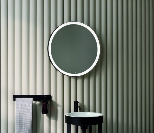 Säulenwaschtische präsentieren sich klar und leicht