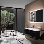 Lichtspiegelschrank mit vielen Highlights