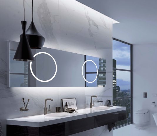 Lichtspiegel mit innovativer Ausstattung