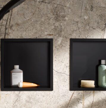 Cleverer Stauraum in der Dusche