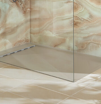 Duschwanne im natürlichen Steinoptik-Design