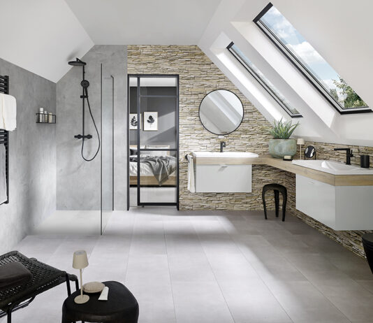 Badezimmer und Schlafzimmer vereint unter dem Dach