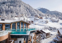 Alpine Architektur und japanische Badkultur